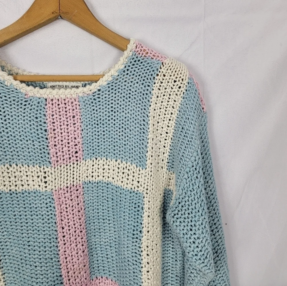 Womens Medium Cozy Blue and Pink Plaid Knit Sweater
